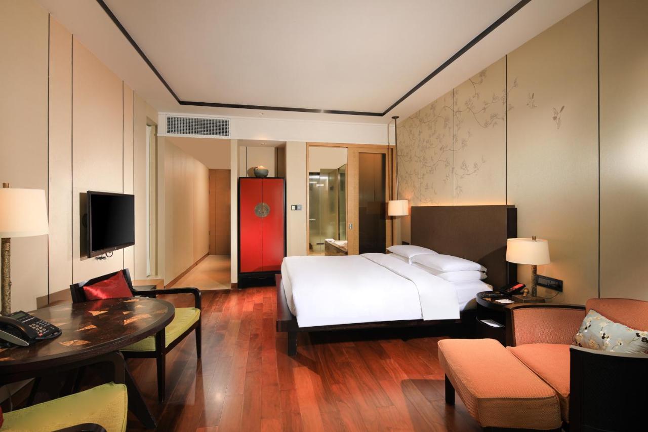 Отель Hyatt Regency Chongming Экстерьер фото
